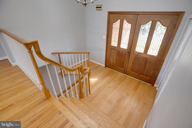 Building Photo - 1208 Forestwood Dr