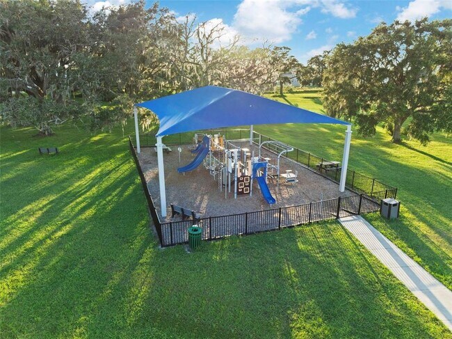 Building Photo - 32127 Powderpuff Mimosa Dr