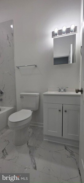 Building Photo - 2233 N 16th St