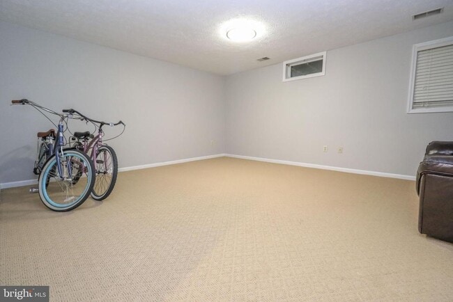 Building Photo - 2526 Log Mill Ct