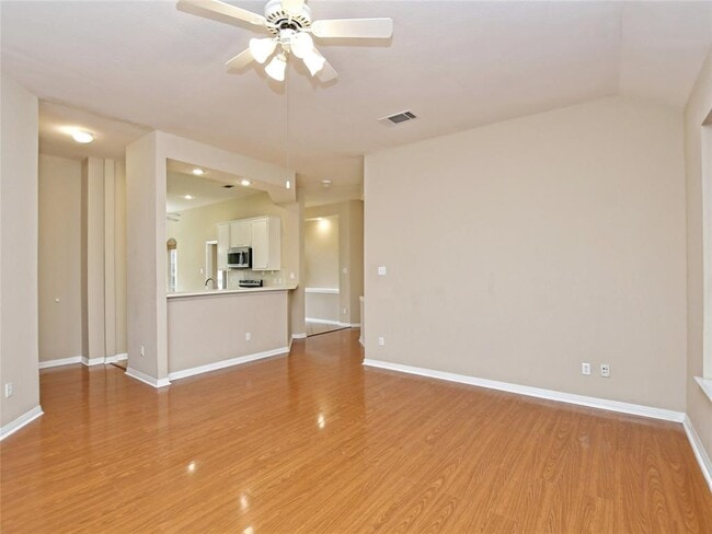 Building Photo - 13220 Villa Park Dr