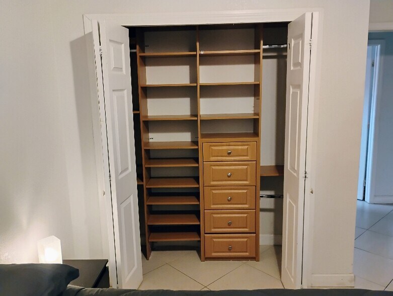 Building Photo - 13139 SW 4th St