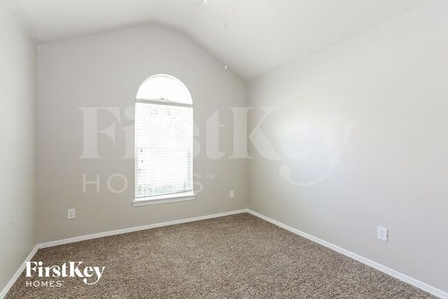 Building Photo - 5202 McGrath Dr