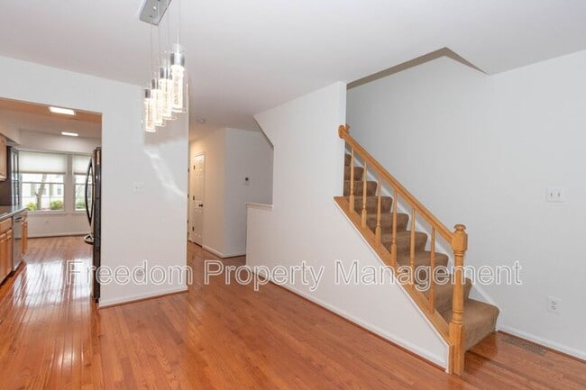 Building Photo - 13939 Preacher Chapman Pl
