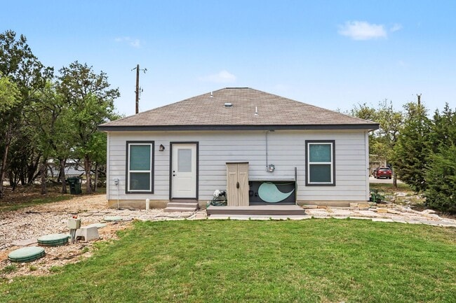 Building Photo - Flexible Move-in Options Available To Help Reduce Upfront Costs for Qualified Tenants. Private 2 ...