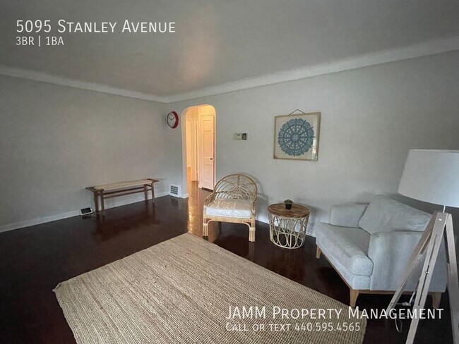 Building Photo - Maple Heights: SINGLE FAMILY 3-Bedroom
