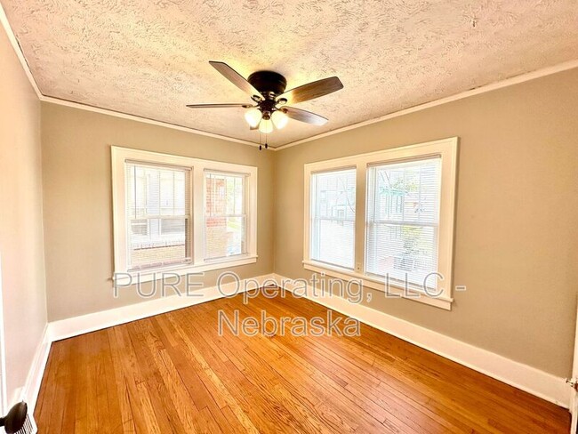 Building Photo - 217 N 49th St