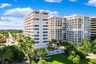 Building Photo - 8911 Collins Ave