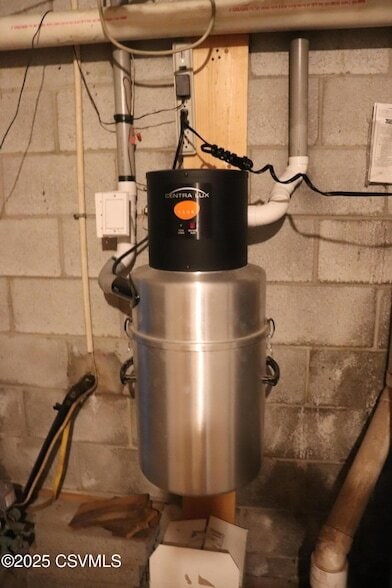 Building Photo - 108 Hawk Ridge Rd