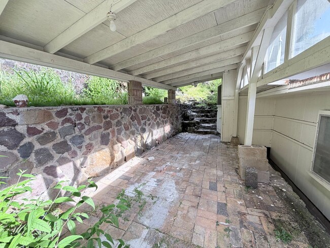 Building Photo - 3369 Paty Dr