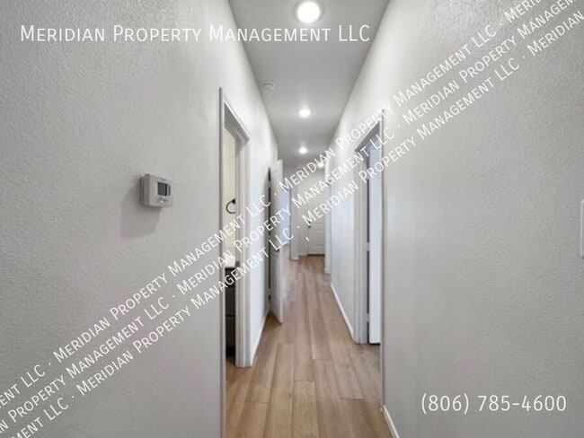 Building Photo - 5502 Itasca-A