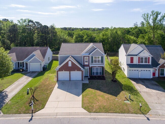 Building Photo - 2924 Tuckland Dr