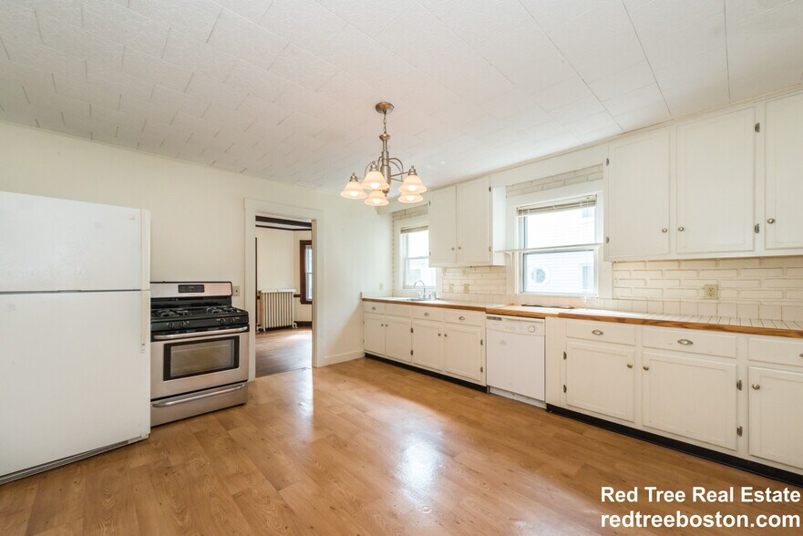 Building Photo - 50-52 Hobson St