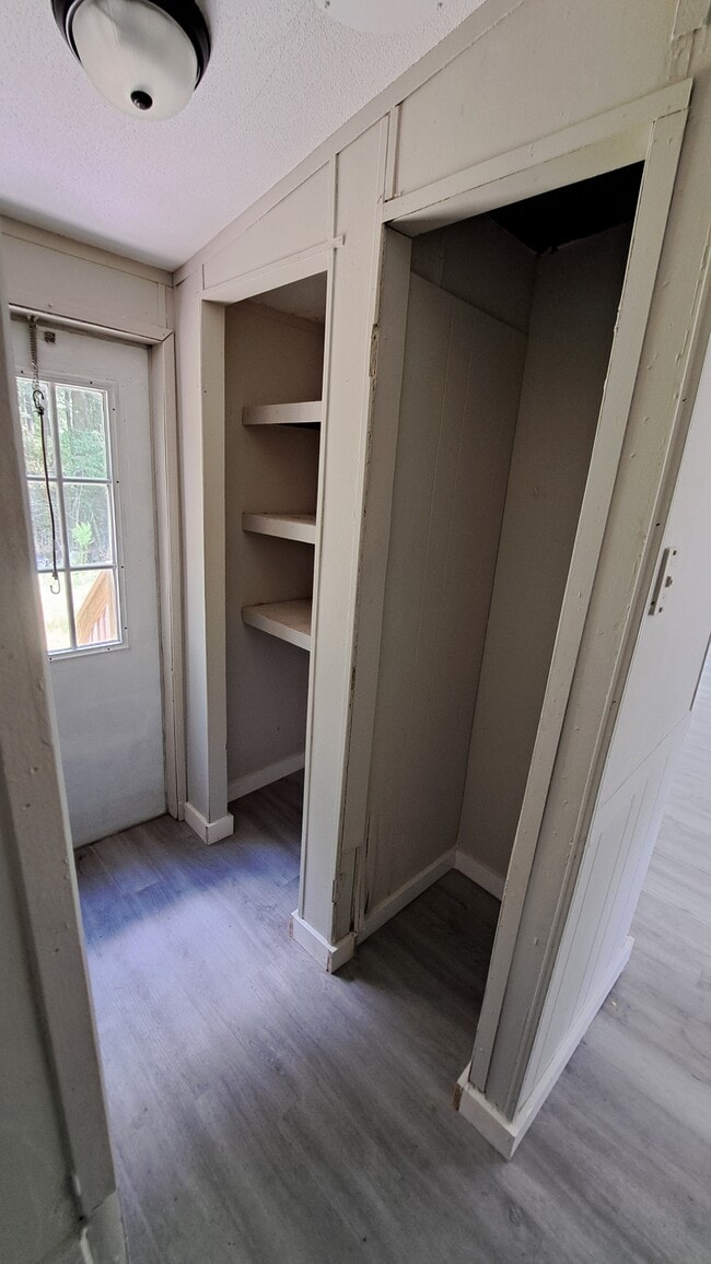 Building Photo - 113 Novits Nook Ct