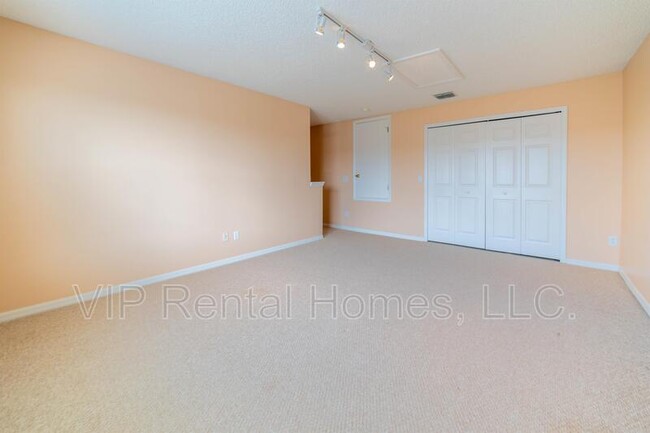 Building Photo - 14647 Water Locust Dr