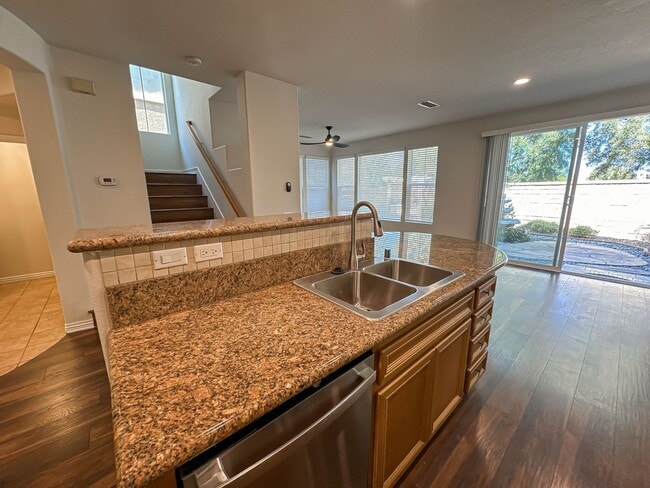 Building Photo - COMING SOON! Bella Ventana 3 Bedroom Home for Rent!