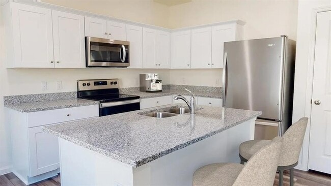 Building Photo - 117 Bluegill Dr