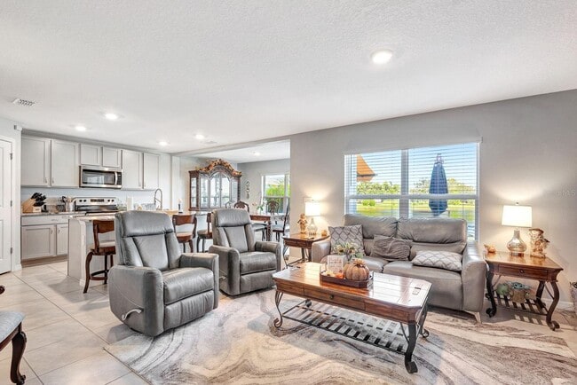 Building Photo - 2942 Rock Sound St