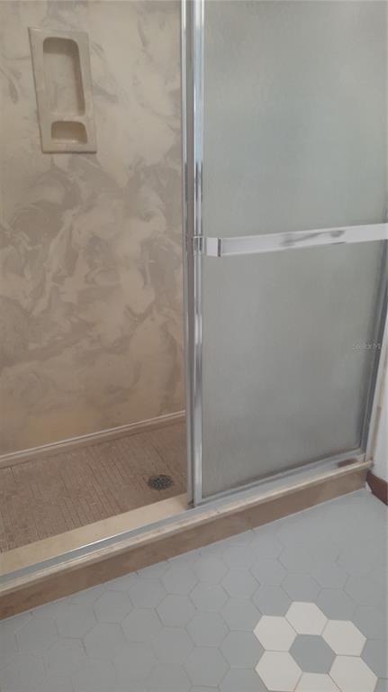 Building Photo - 62 Burbank Dr