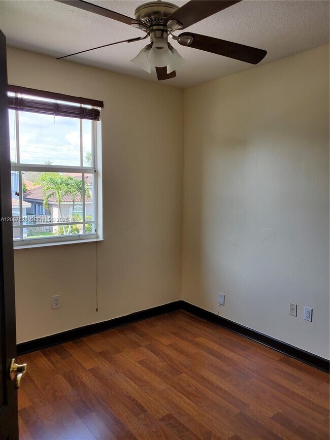 Building Photo - 13952 SW 153rd Terrace