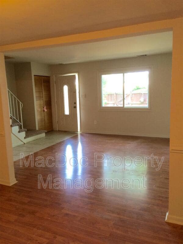 Building Photo - 1101 Forbes St