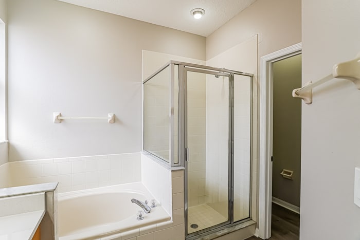 Building Photo - 10112 Andover Point Cir