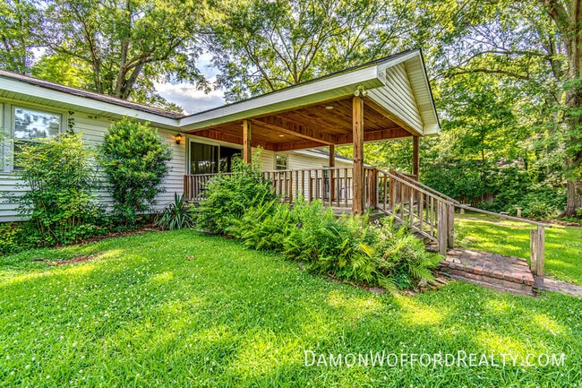 Building Photo - 1431 Brecon Dr