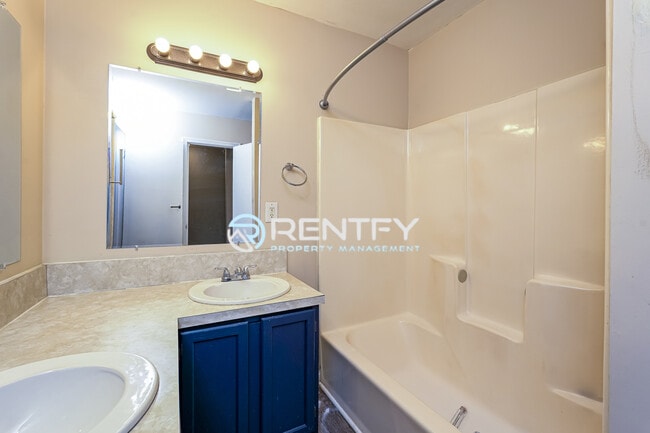 Building Photo - 312 Mar-Don Hills Ct