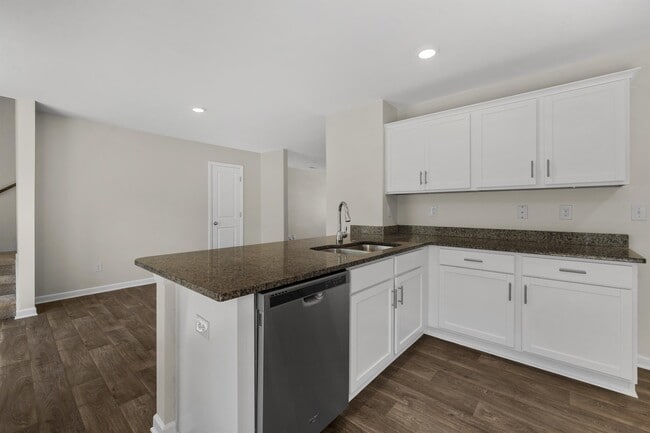 Building Photo - 7237 Finnigan Rd