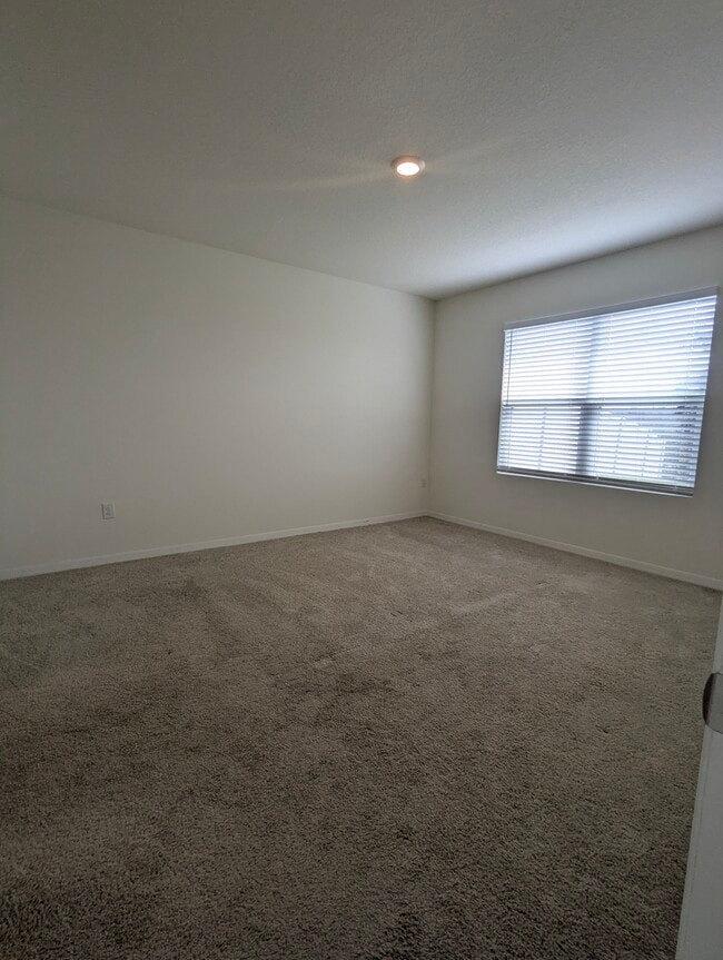 Building Photo - 5751 Galloping Dr