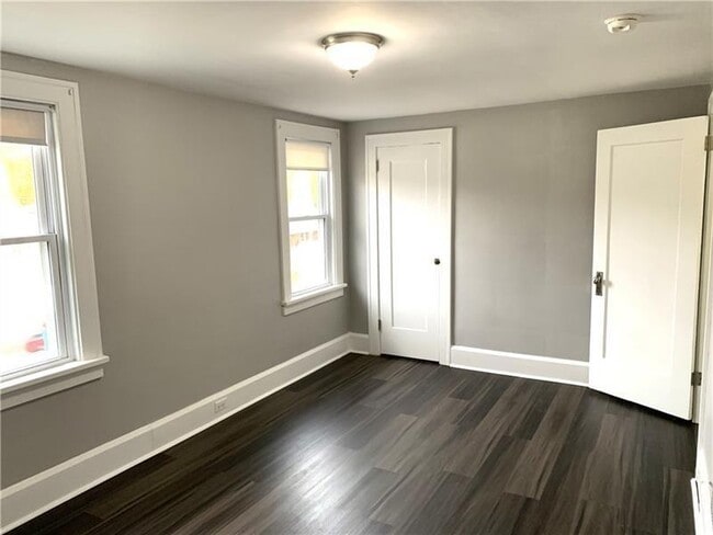 Building Photo - 3506 8th Ave