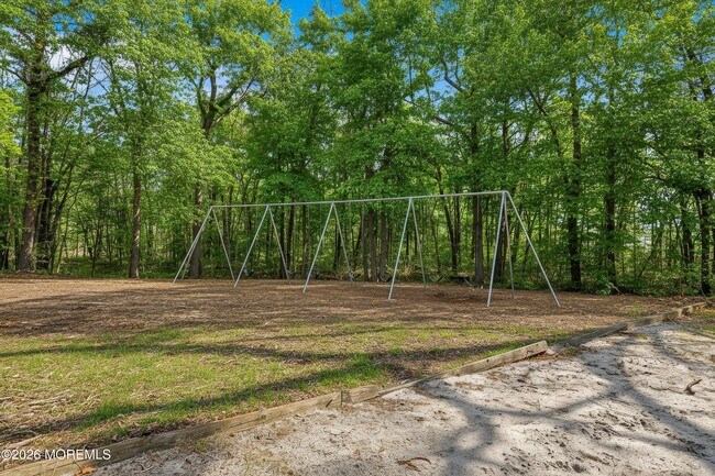 Building Photo - 1334 Sabrina Ct