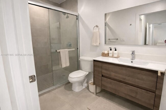 Building Photo - 1950 Fletcher St