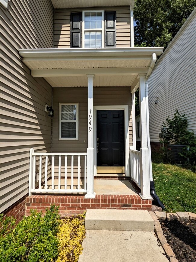 Building Photo - Home at Hedingham