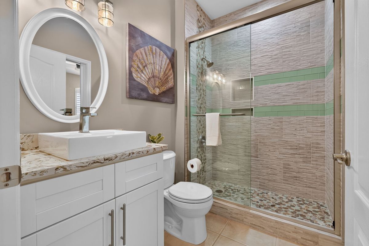 Building Photo - 1285 Sweetwater Cove