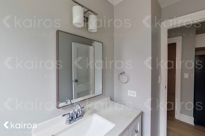 Building Photo - 8622 S Justine St