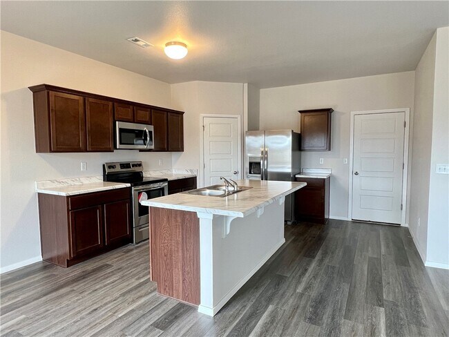 Building Photo - 3271 Red Tail Wy
