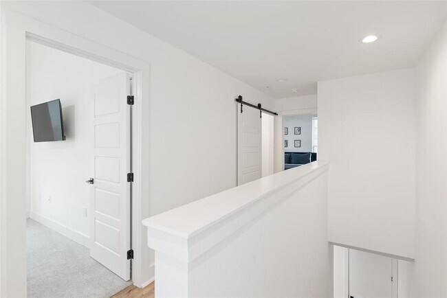 Building Photo - 1417 Kramer Ln