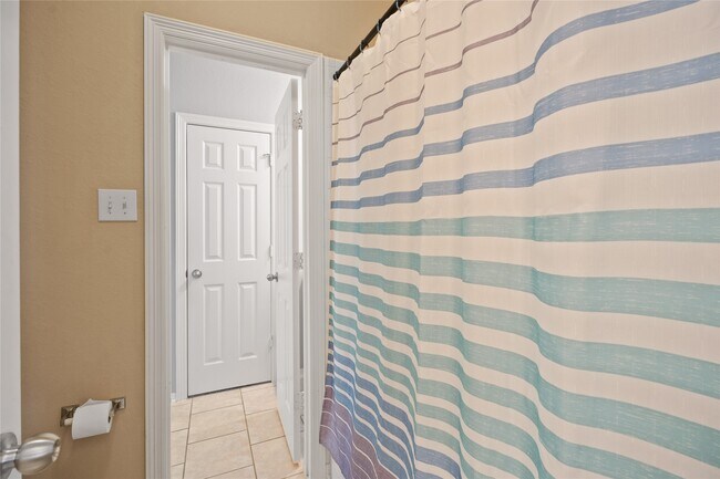 Building Photo - 418 Bonnie Bay Ct