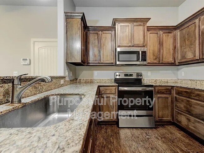 Building Photo - 4309 Edinburg Way