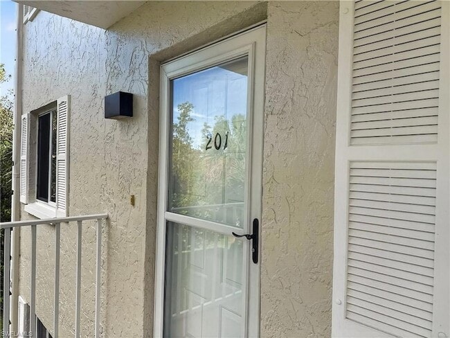 Building Photo - 3041 Sandpiper Bay Cir