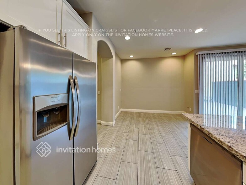 Building Photo - 20613 W White Rock Rd