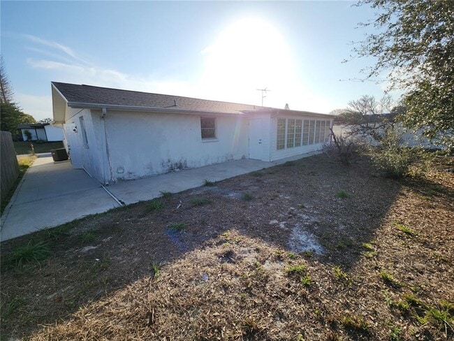 Building Photo - 7721 Foxbloom Dr