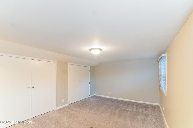 Building Photo - 4034 Franklin Ave