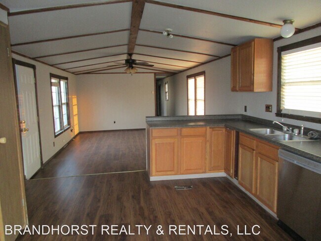 Building Photo - 2 br, 1 bath House - 10851 N. 2440 Rd Weat...