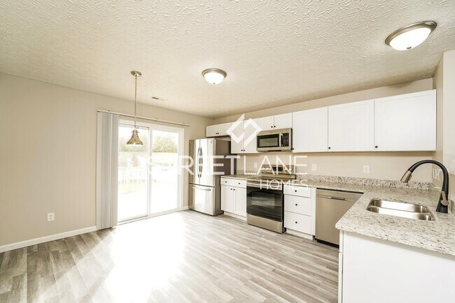 Building Photo - Charming 3 Bedroom in Grove City!