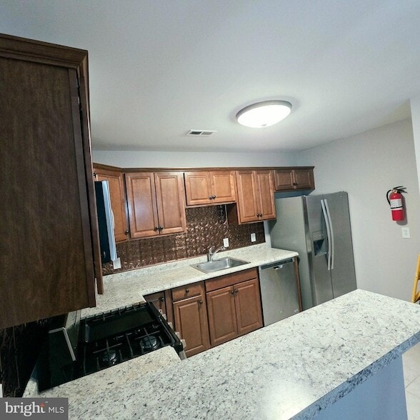 Building Photo - 208 Ashley Run