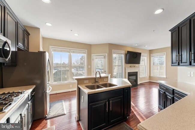 Building Photo - 2804 Moores Plains Blvd