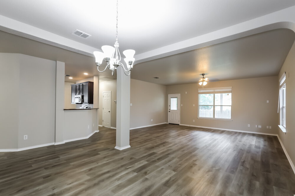 Building Photo - 15327 Nesting Way