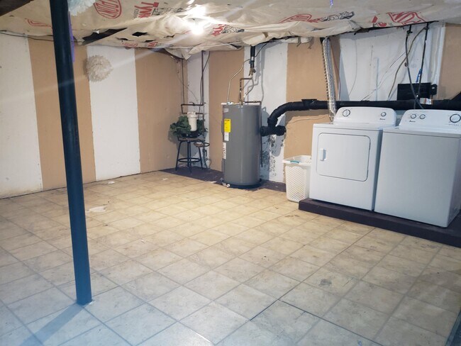 Building Photo - 28 Paxton Terrace